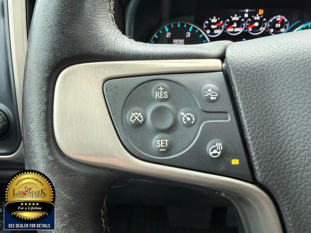 GMC Sierra 3500HD Vehicle Full-screen Gallery Image 10