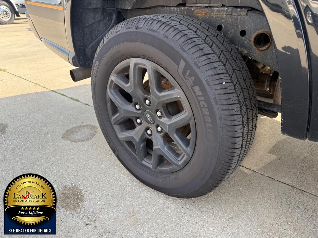 Ford Ranger Vehicle Full-screen Gallery Image 19