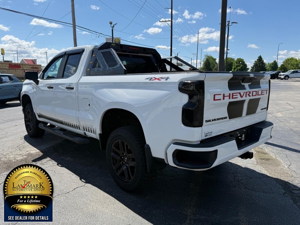 Chevrolet Silverado 1500 Vehicle Full-screen Gallery Image 7