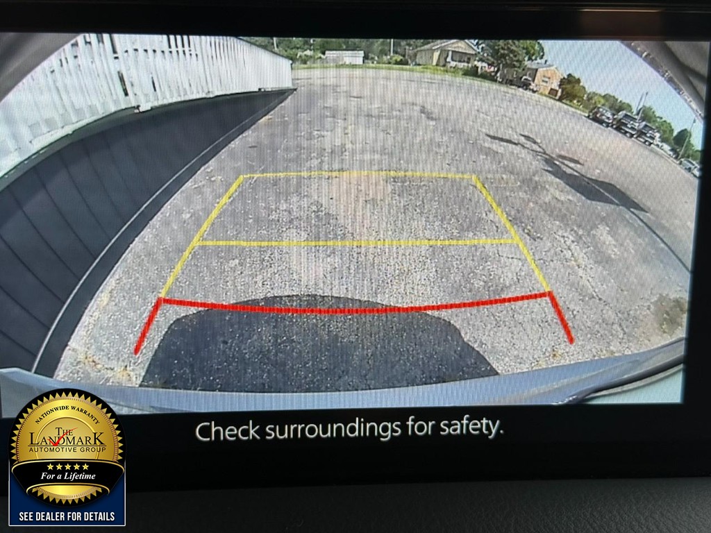 Mazda CX-5 Vehicle Full-screen Gallery Image 13