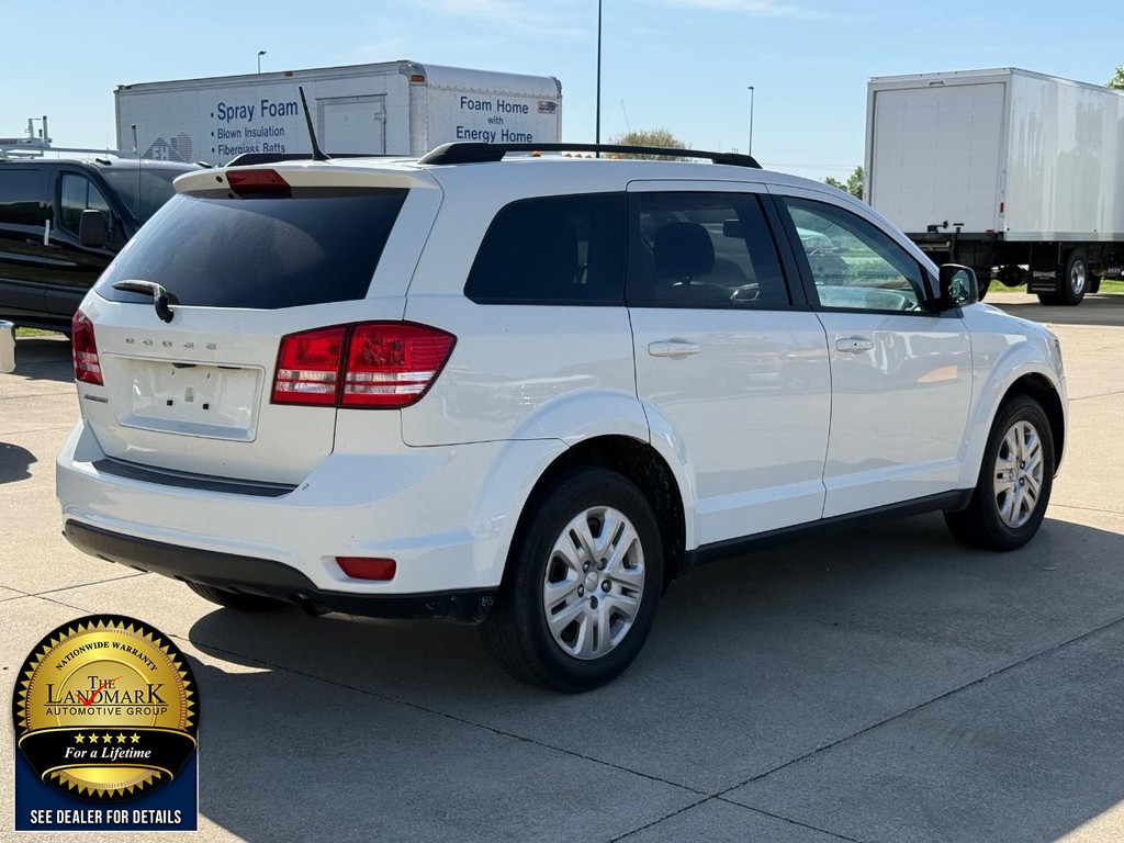 Dodge Journey Vehicle Full-screen Gallery Image 5