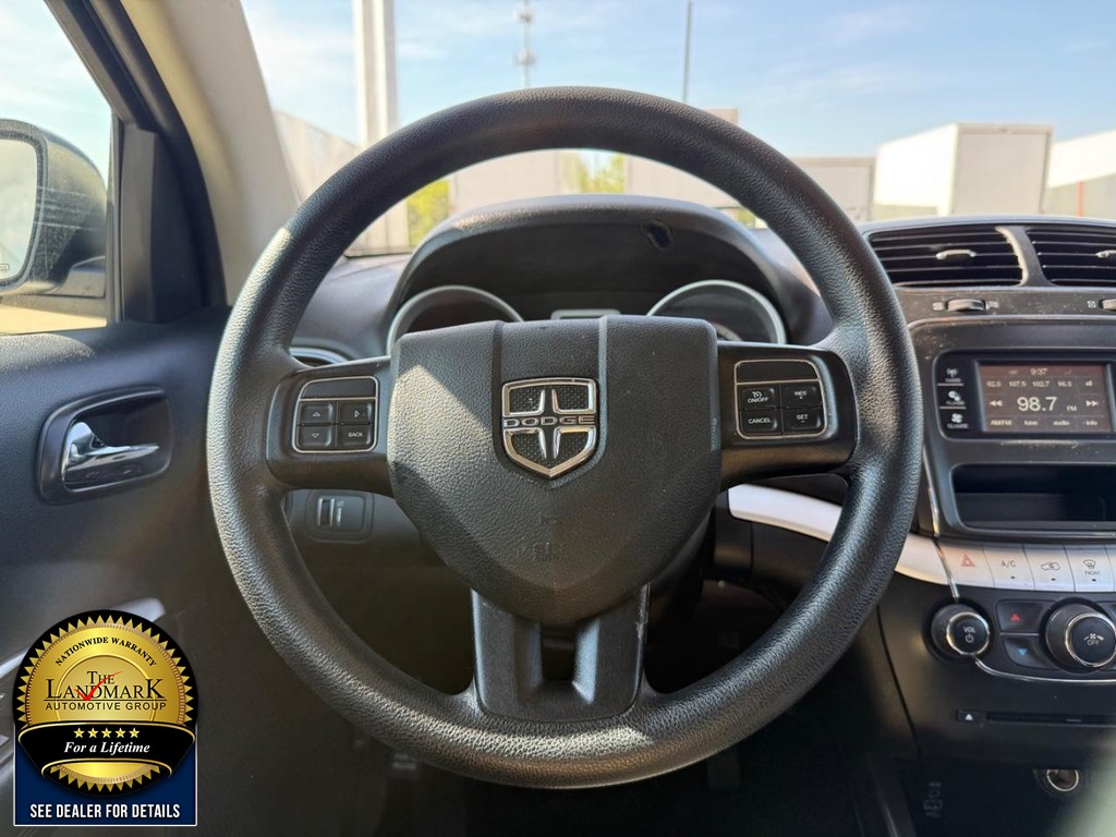 Dodge Journey Vehicle Full-screen Gallery Image 17