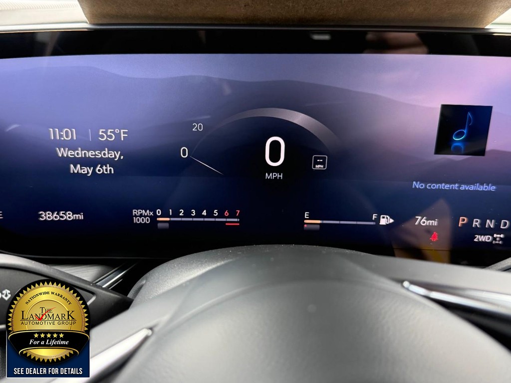 Buick Envision Vehicle Full-screen Gallery Image 12