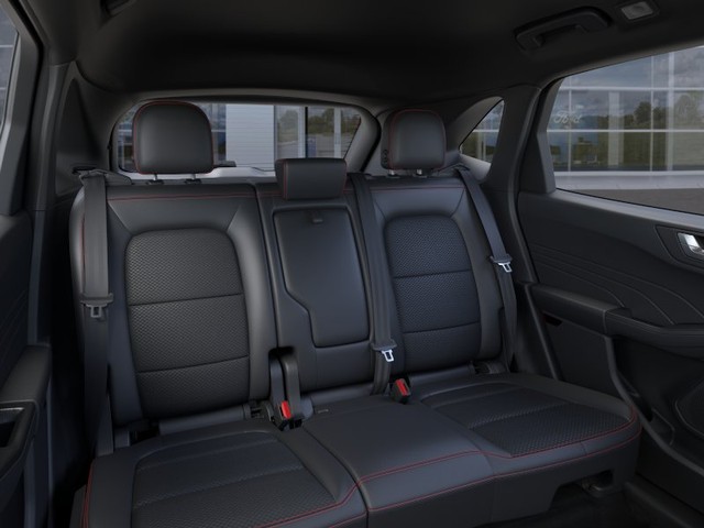 Ford Escape Vehicle Full-screen Gallery Image 11