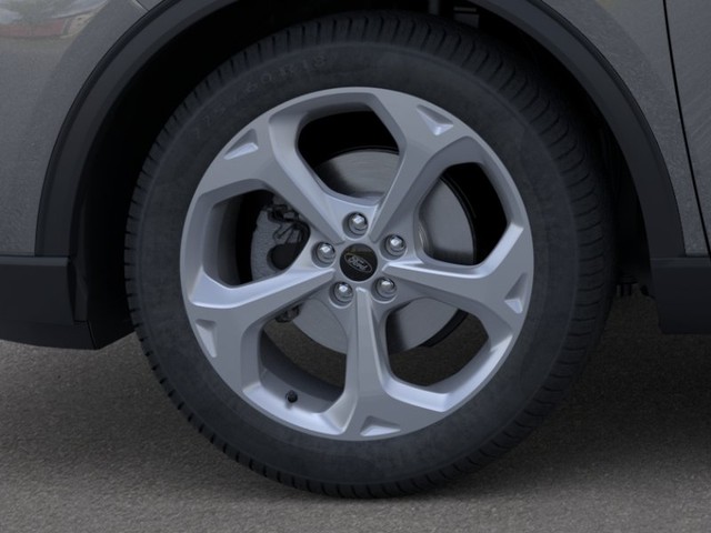 Ford Escape Vehicle Full-screen Gallery Image 19