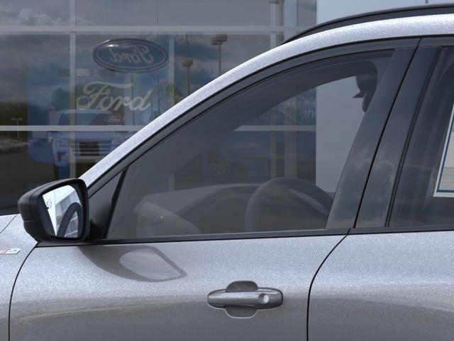 Ford Escape Vehicle Full-screen Gallery Image 20