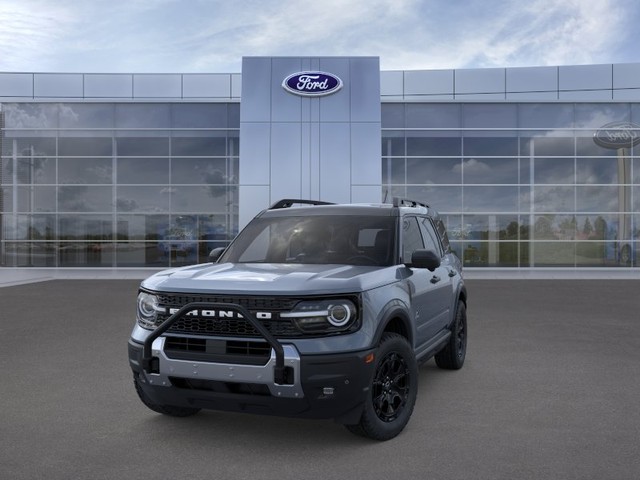 Ford Bronco Sport Vehicle Full-screen Gallery Image 2