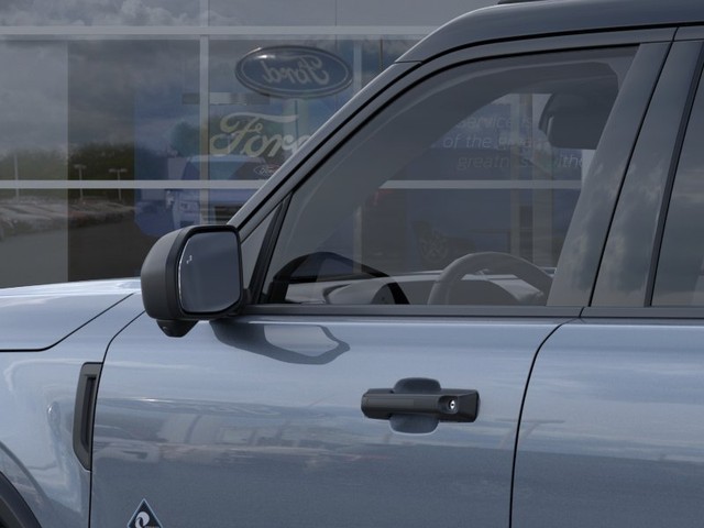 Ford Bronco Sport Vehicle Full-screen Gallery Image 20