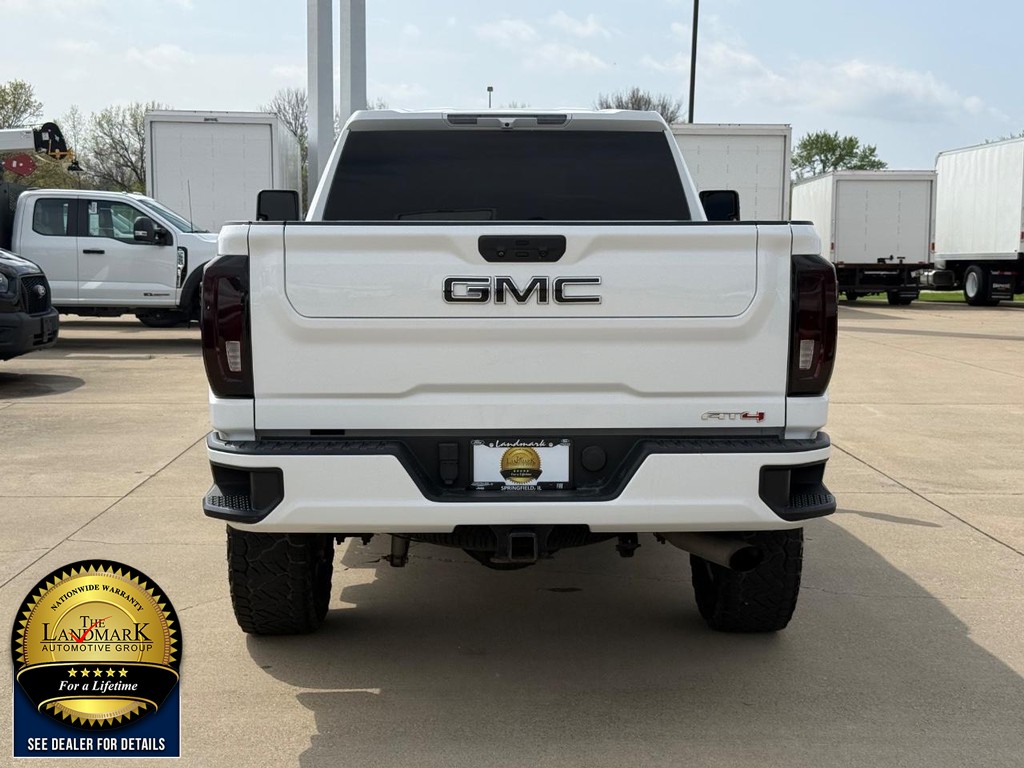 GMC Sierra 2500HD Vehicle Full-screen Gallery Image 06