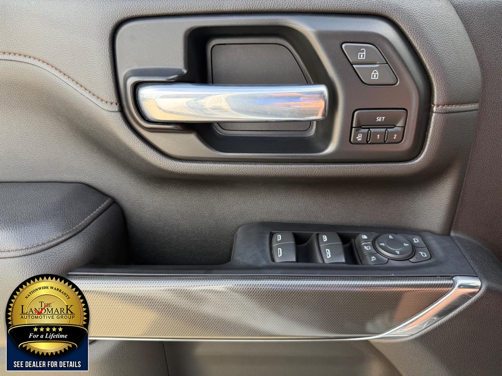 GMC Sierra 2500HD Vehicle Full-screen Gallery Image 08