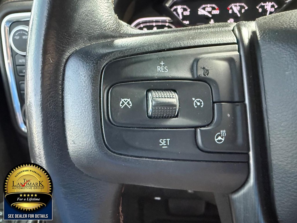 GMC Sierra 2500HD Vehicle Full-screen Gallery Image 10