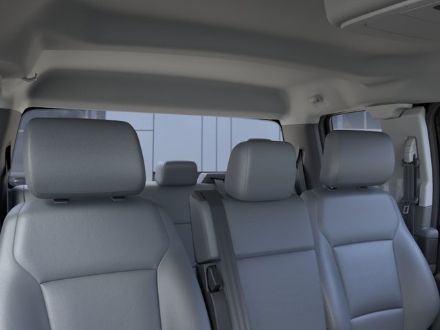 Ford F-350SD Vehicle Full-screen Gallery Image 22