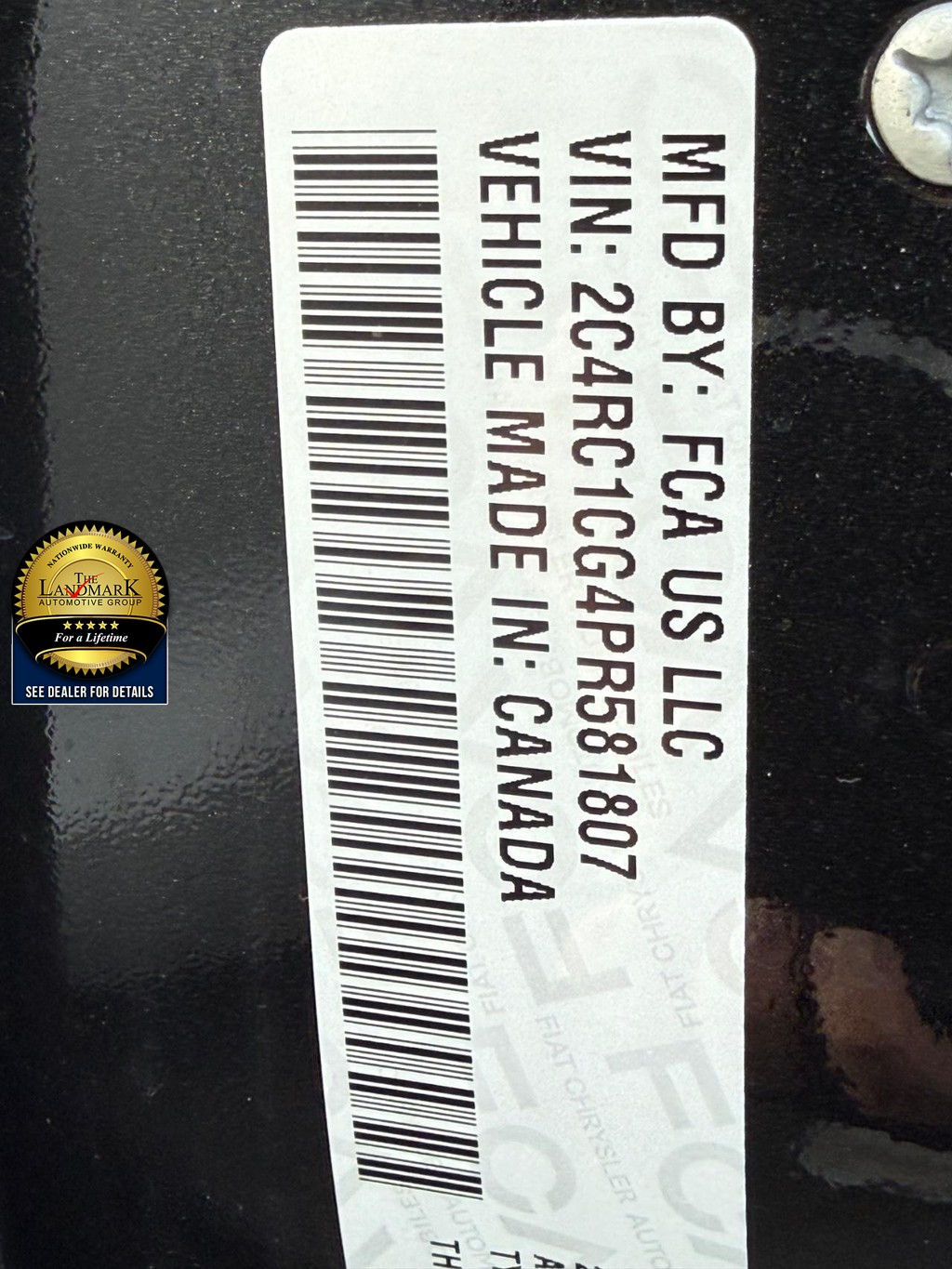 Chrysler Voyager Vehicle Full-screen Gallery Image 23