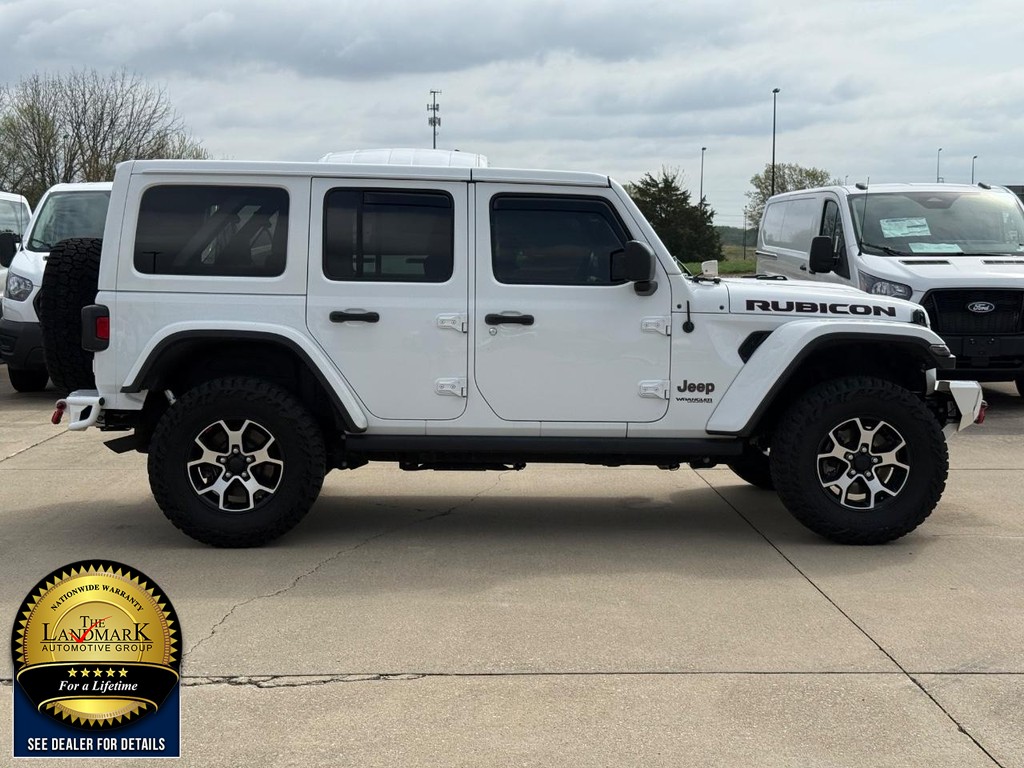 Jeep Wrangler Vehicle Full-screen Gallery Image 4