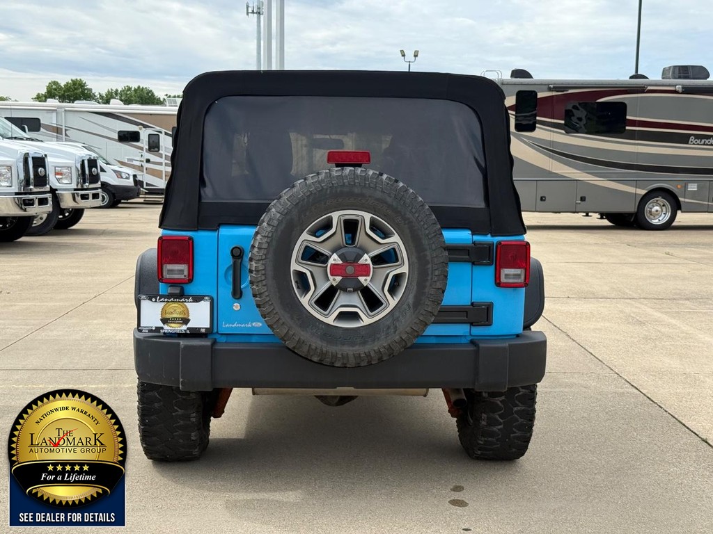 Jeep Wrangler JK Unlimited Vehicle Full-screen Gallery Image 6