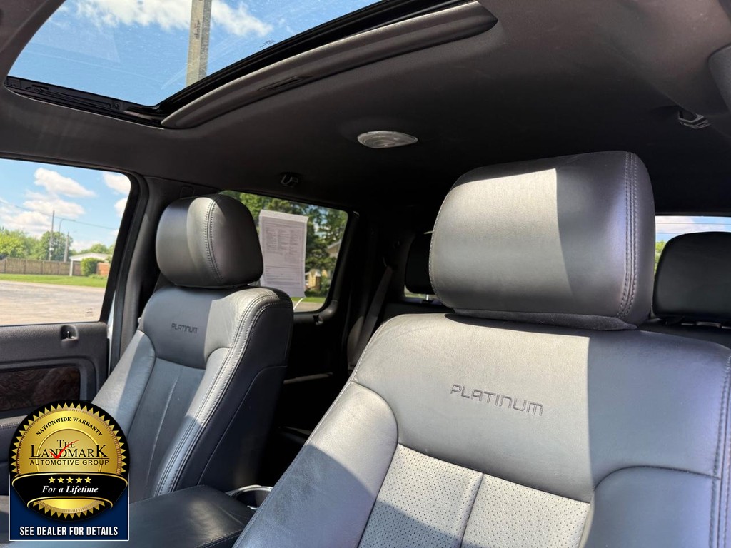 Ford F-150 Vehicle Full-screen Gallery Image 9