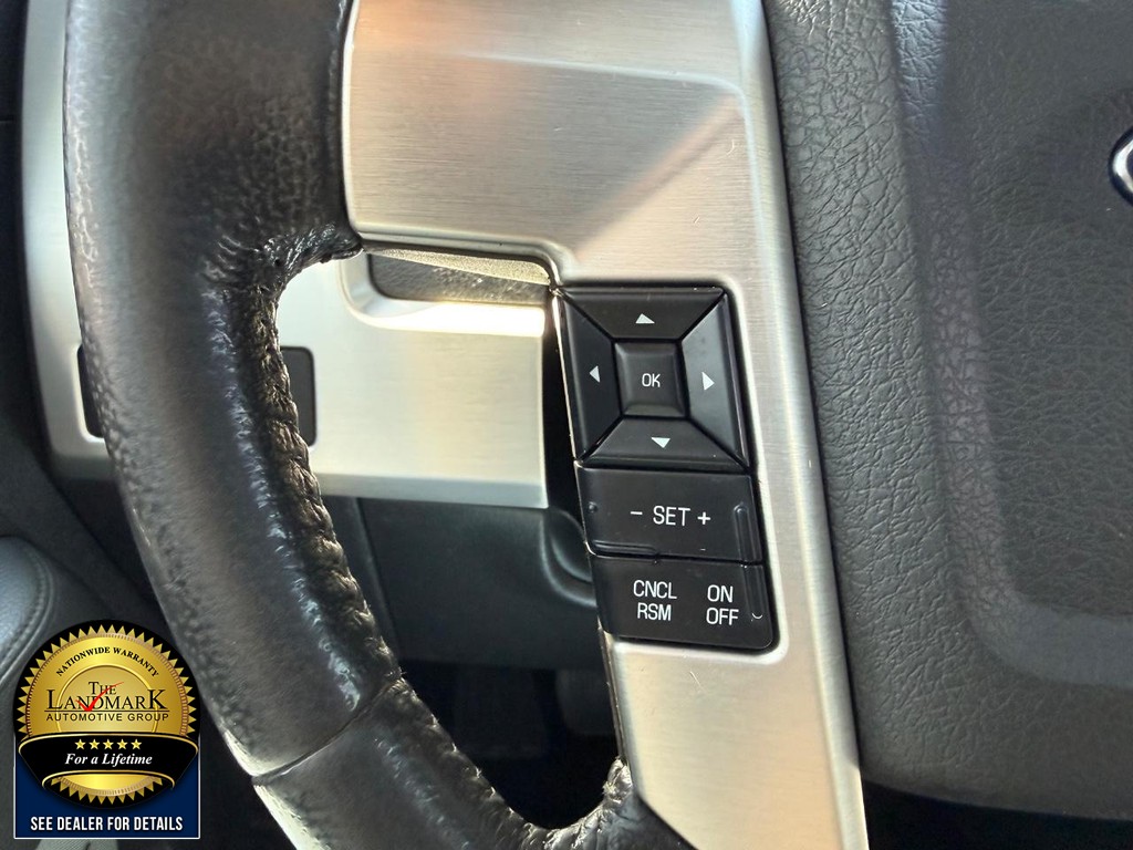 Ford F-150 Vehicle Full-screen Gallery Image 10