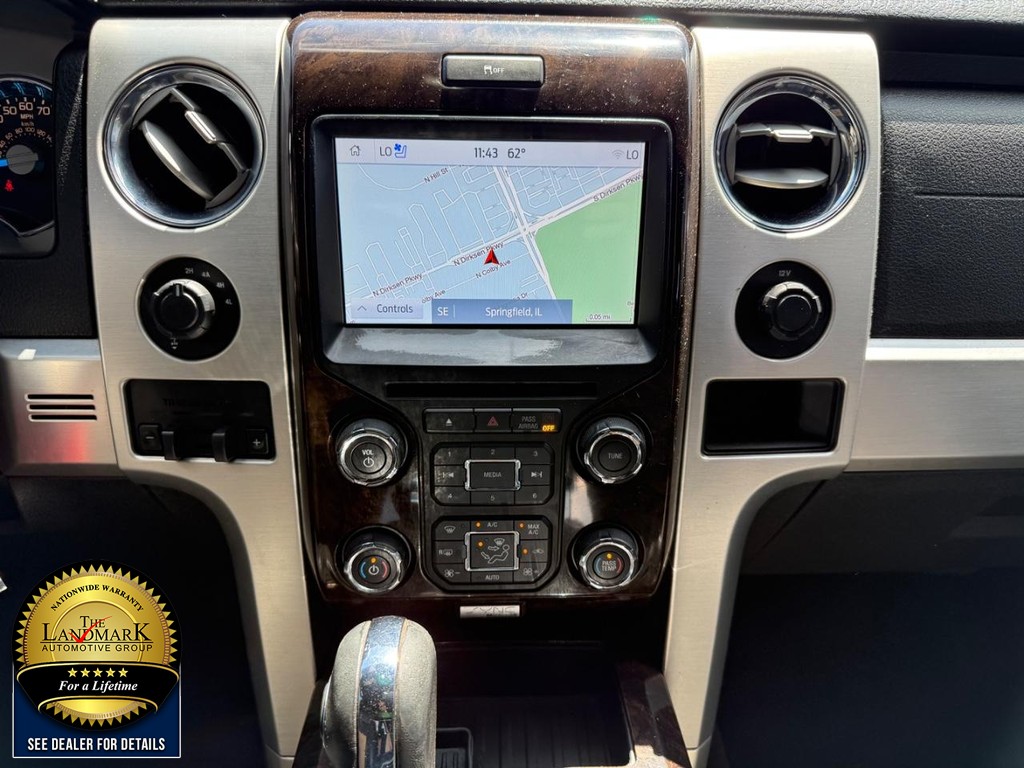 Ford F-150 Vehicle Full-screen Gallery Image 19