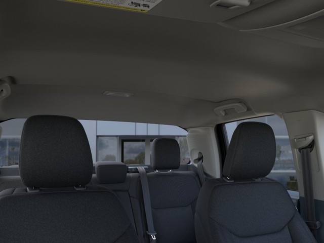 Ford Maverick Vehicle Full-screen Gallery Image 12