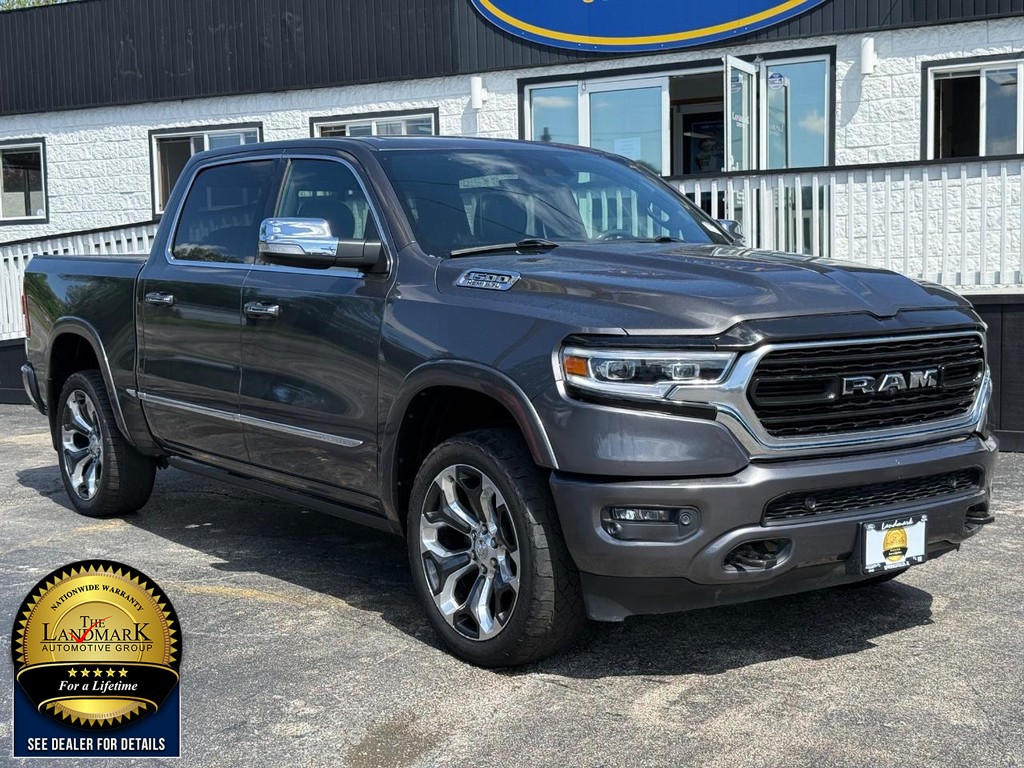 Ram 1500 Vehicle Full-screen Gallery Image 3