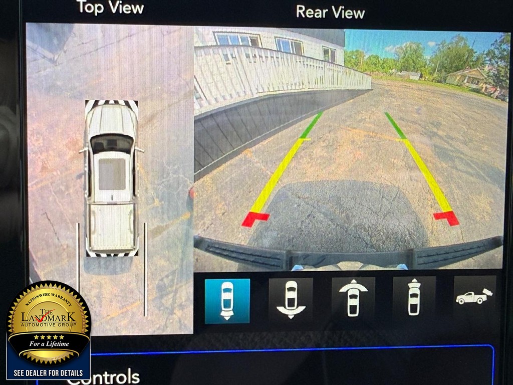 Ram 1500 Vehicle Full-screen Gallery Image 13