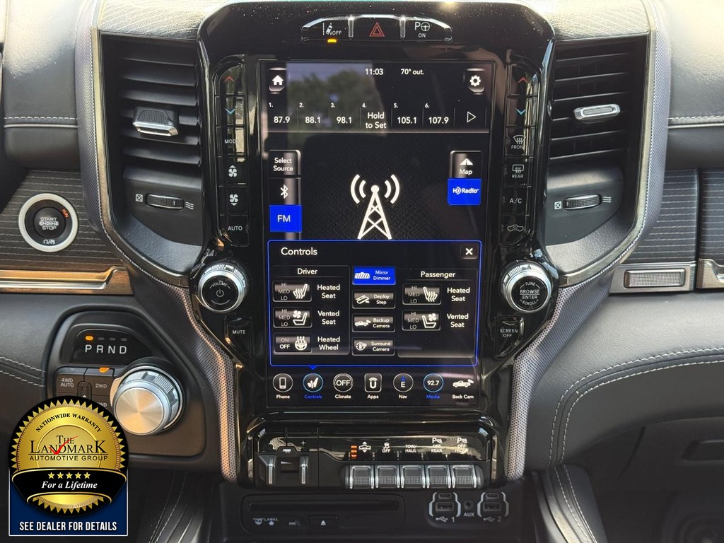 Ram 1500 Vehicle Full-screen Gallery Image 19