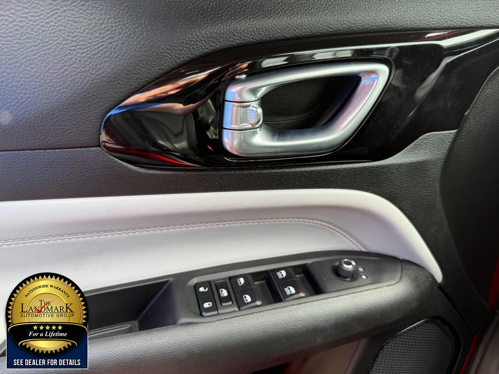 Jeep Compass Vehicle Full-screen Gallery Image 8