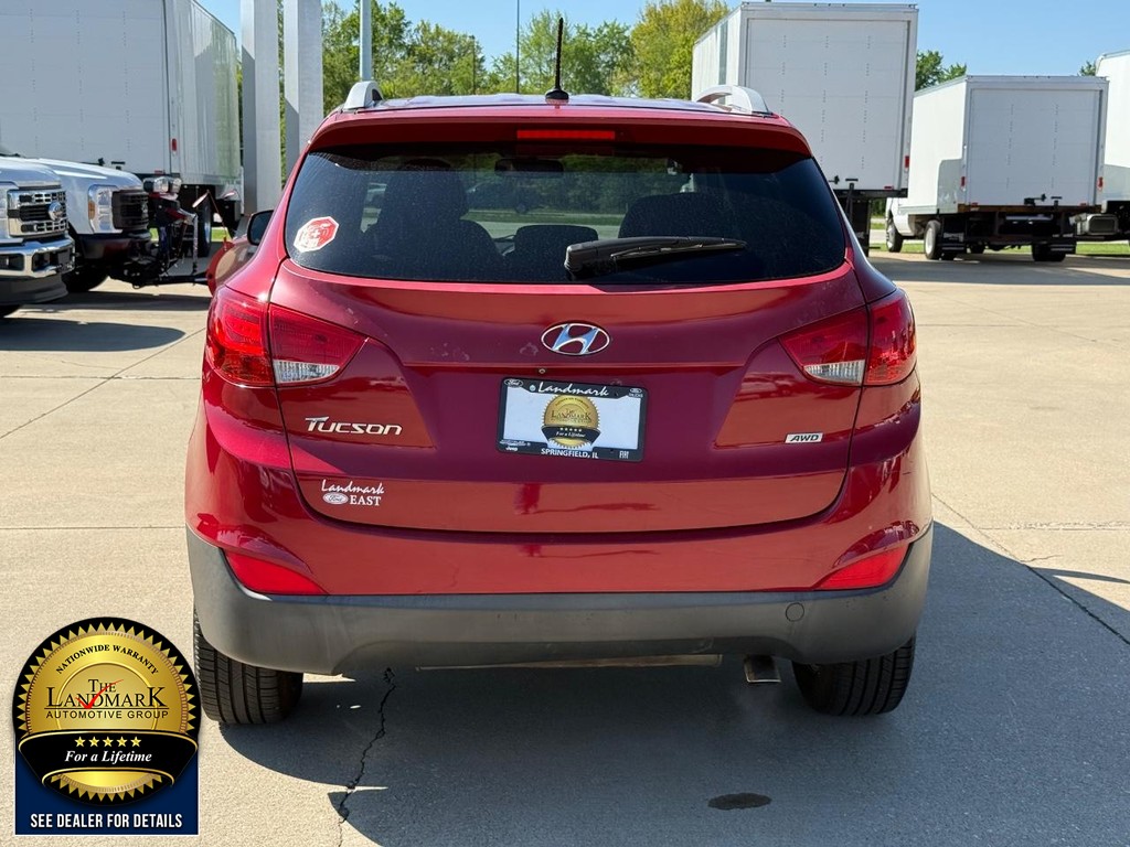 Hyundai Tucson Vehicle Full-screen Gallery Image 6