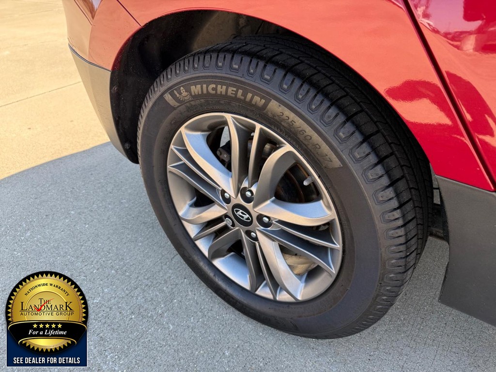 Hyundai Tucson Vehicle Full-screen Gallery Image 20