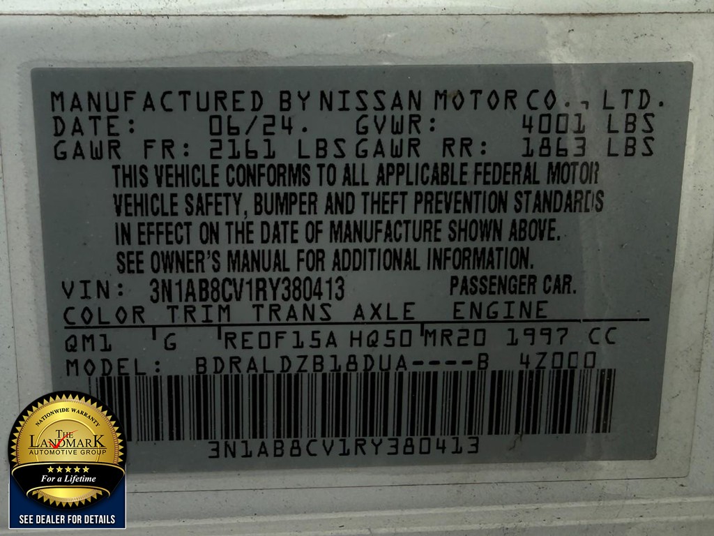 Nissan Sentra Vehicle Full-screen Gallery Image 20