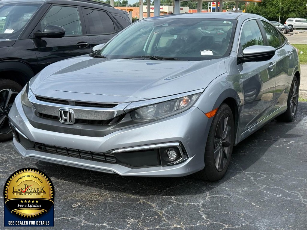 Honda Civic Sedan Vehicle Full-screen Gallery Image 2