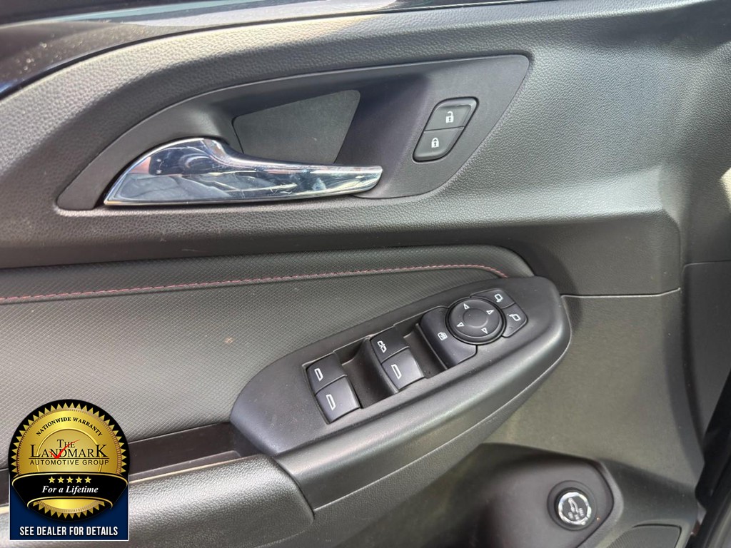 Chevrolet TrailBlazer Vehicle Full-screen Gallery Image 08