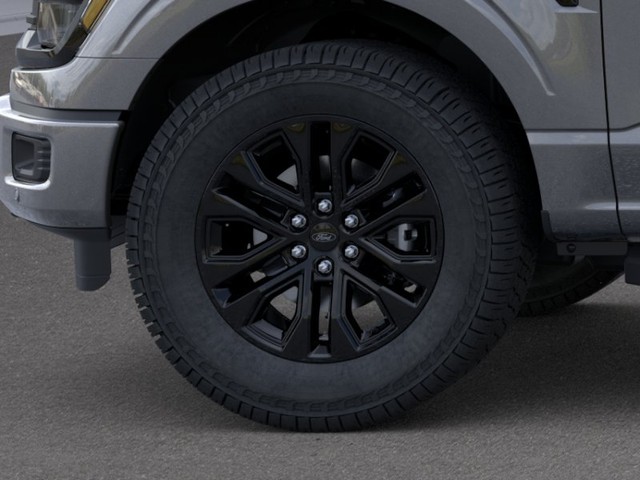 Ford F-150 Vehicle Full-screen Gallery Image 19