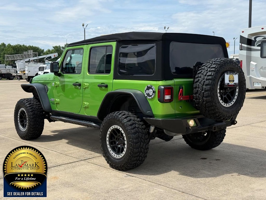 Jeep Wrangler Unlimited Vehicle Full-screen Gallery Image 7