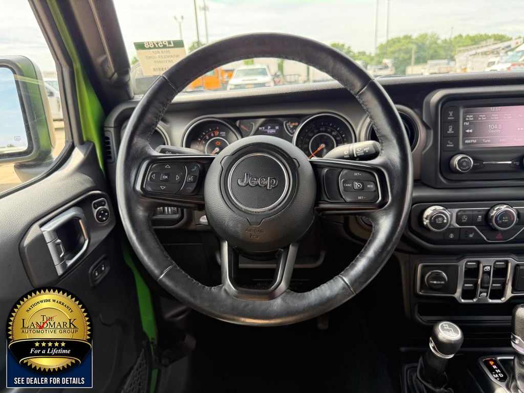 Jeep Wrangler Unlimited Vehicle Full-screen Gallery Image 18