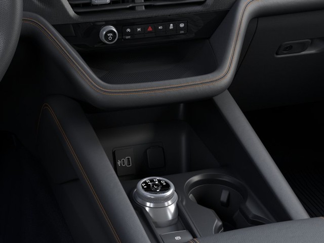 Ford Explorer Vehicle Full-screen Gallery Image 15