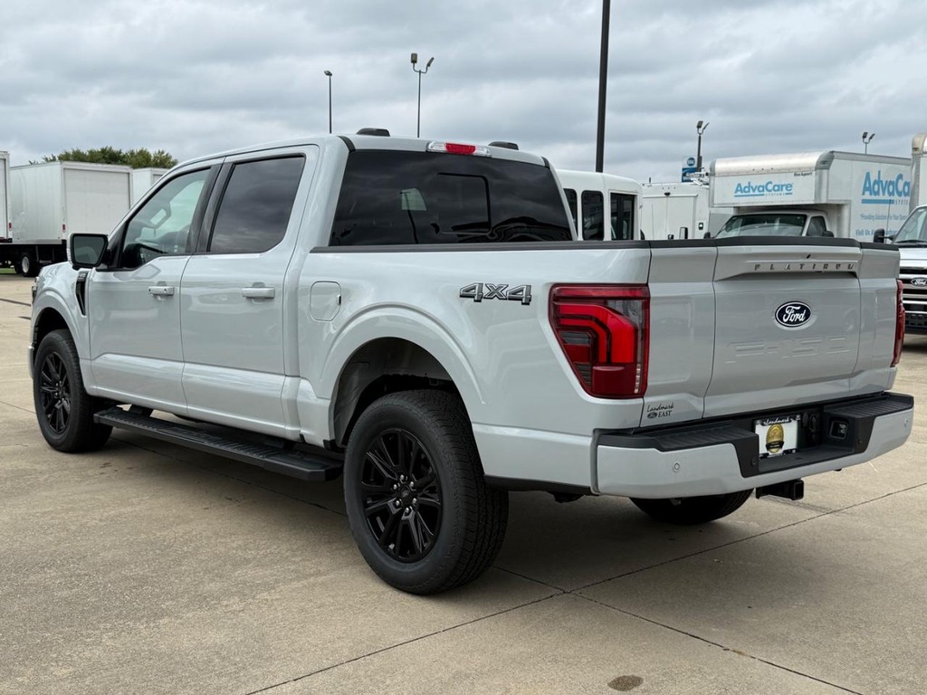 Ford F-150 Vehicle Full-screen Gallery Image 7