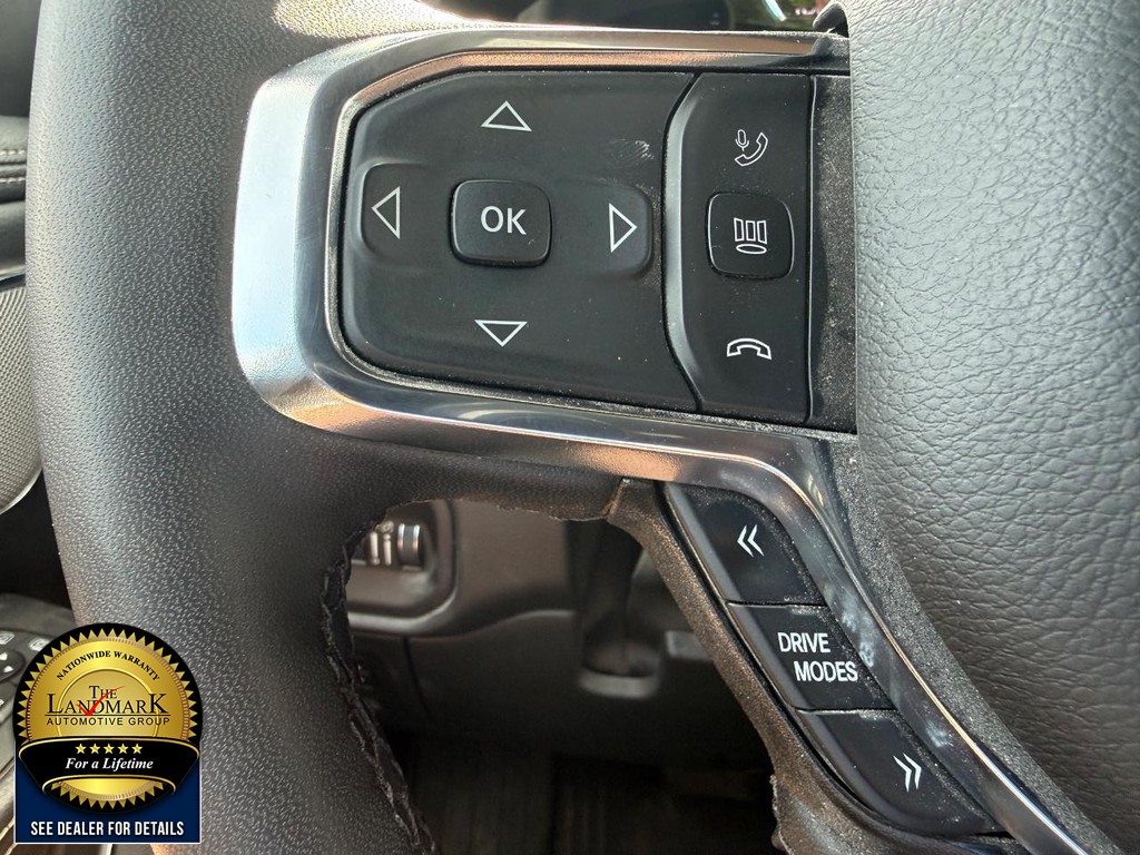 Ram 1500 Vehicle Full-screen Gallery Image 10