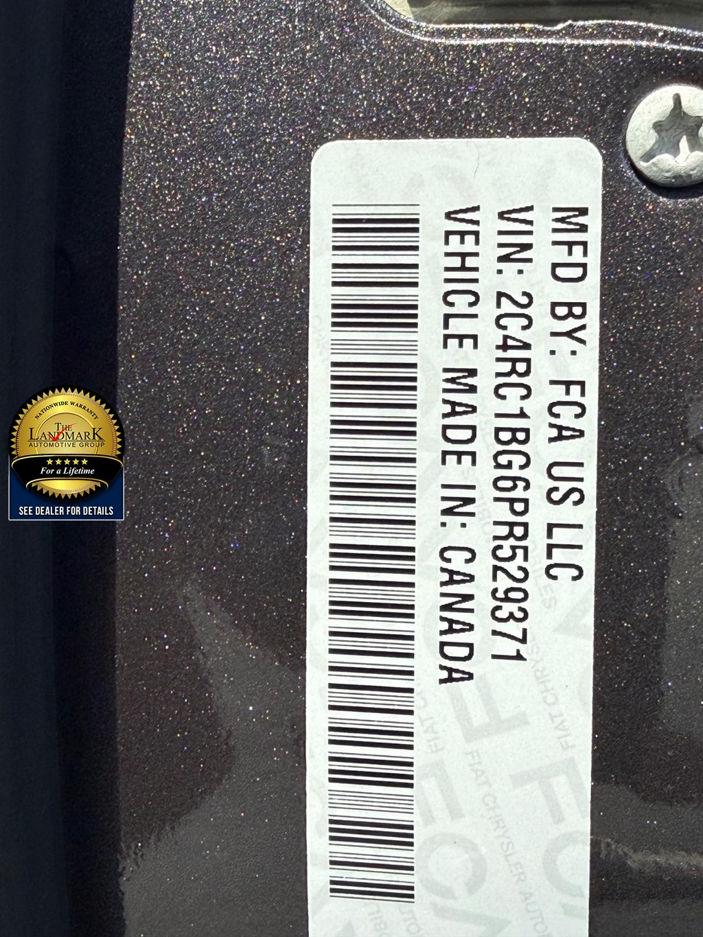 Chrysler Pacifica Vehicle Full-screen Gallery Image 23