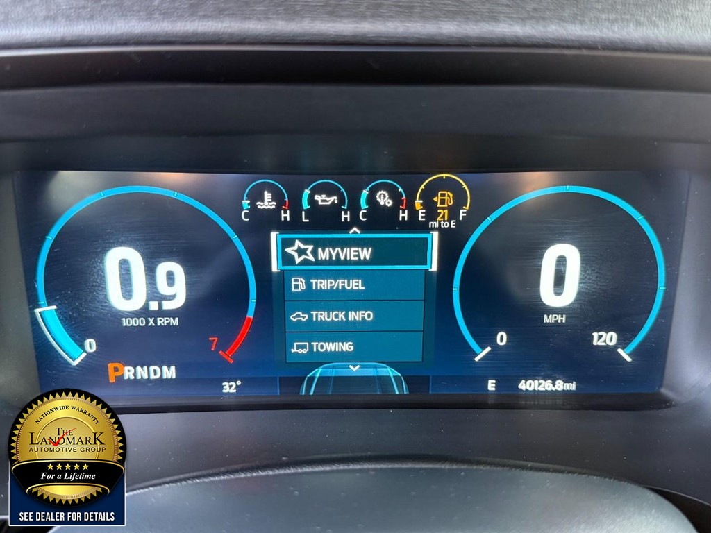 Ford F-150 Vehicle Full-screen Gallery Image 12