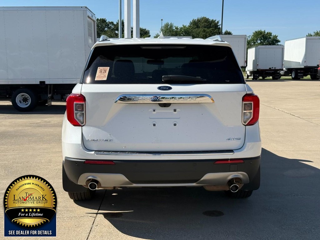 Ford Explorer Vehicle Full-screen Gallery Image 06