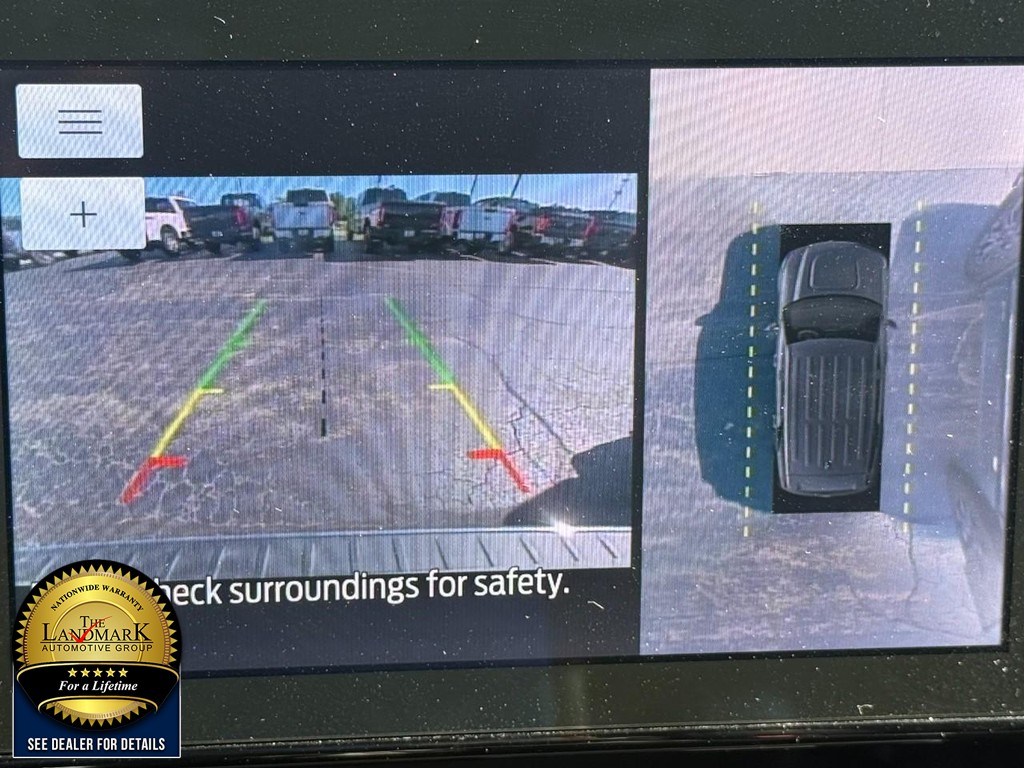 Ford Explorer Vehicle Full-screen Gallery Image 13