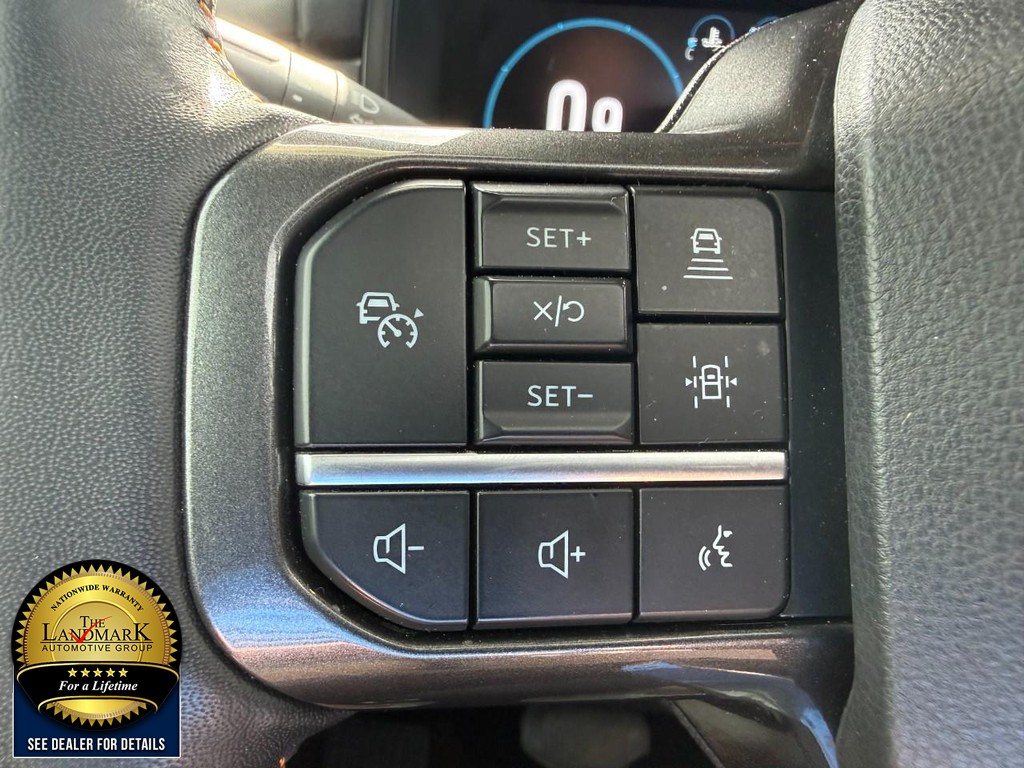 Ford F-150 Vehicle Full-screen Gallery Image 10