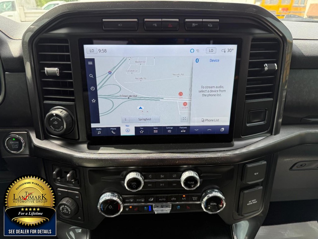 Ford F-150 Vehicle Full-screen Gallery Image 20