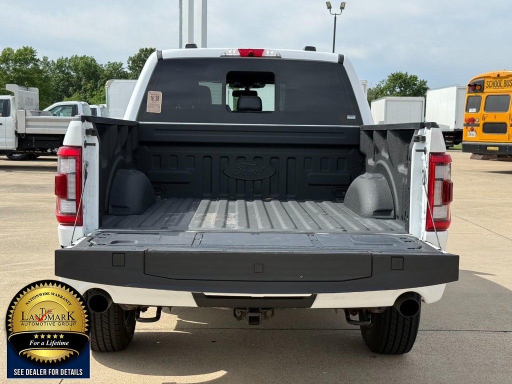 Ford F-150 Vehicle Full-screen Gallery Image 21