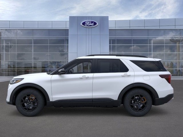 Ford Explorer Vehicle Full-screen Gallery Image 3