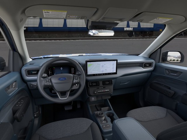 Ford Maverick Vehicle Full-screen Gallery Image 9