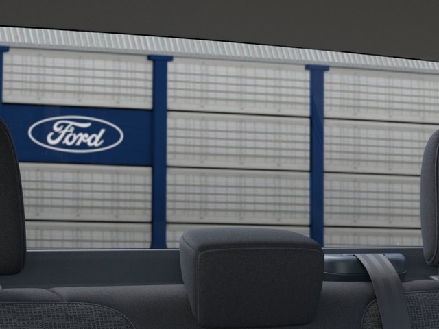 Ford Maverick Vehicle Full-screen Gallery Image 24