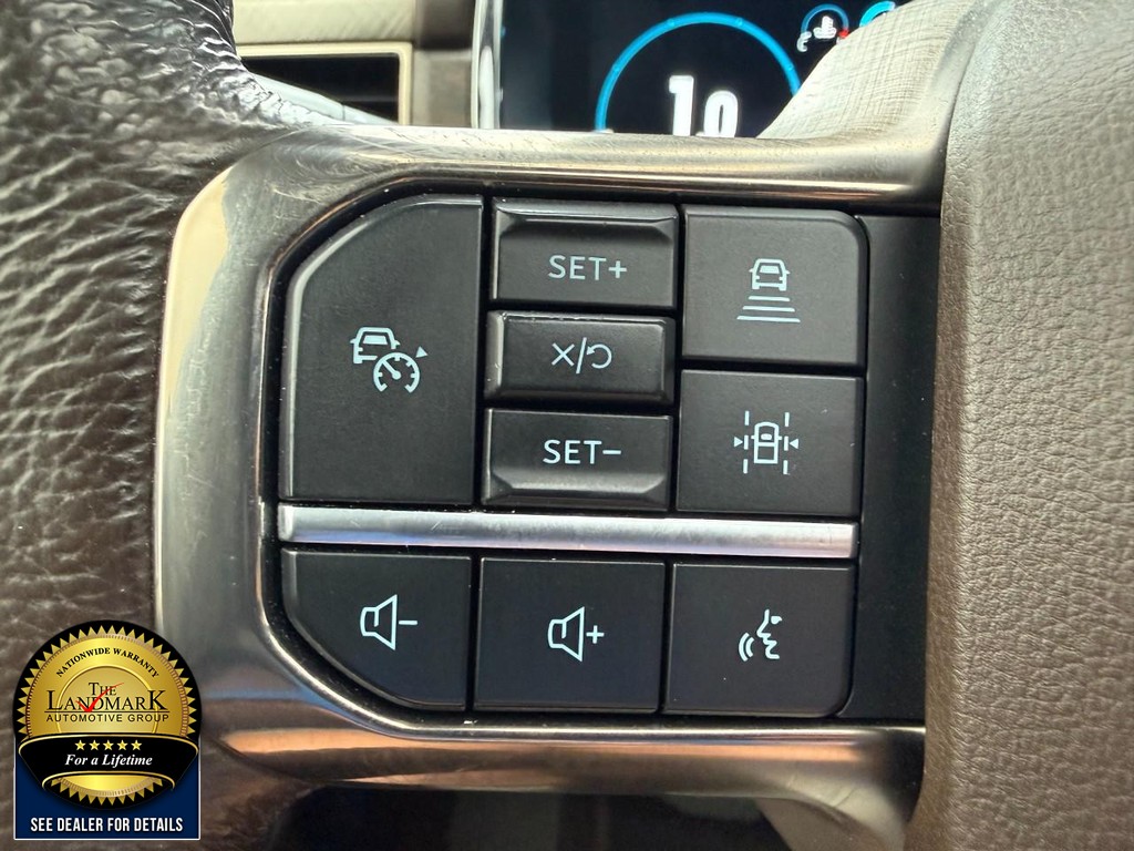 Ford F-150 Vehicle Full-screen Gallery Image 10