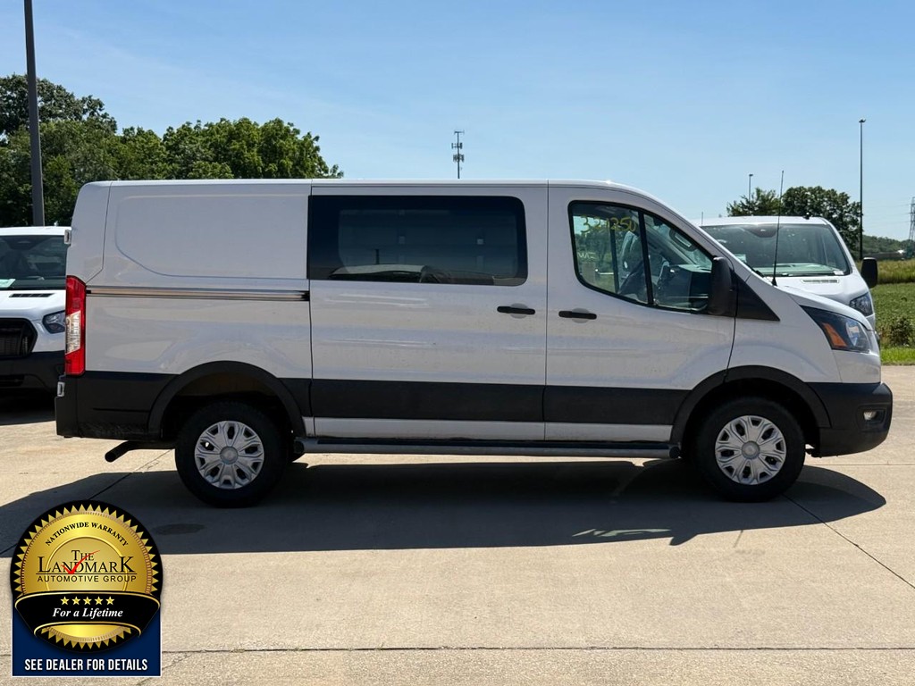 Ford Transit Cargo Van Vehicle Full-screen Gallery Image 4